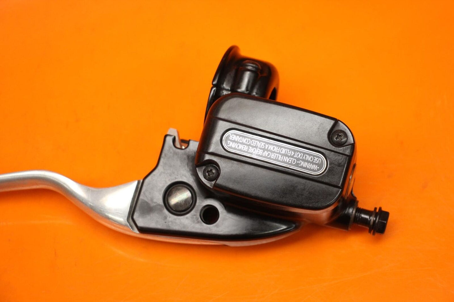 2017 HARLEY-DAVIDSON STREET GLIDE FLHXS OEM FRONT BRAKE MASTER CYLINDER & LEVER